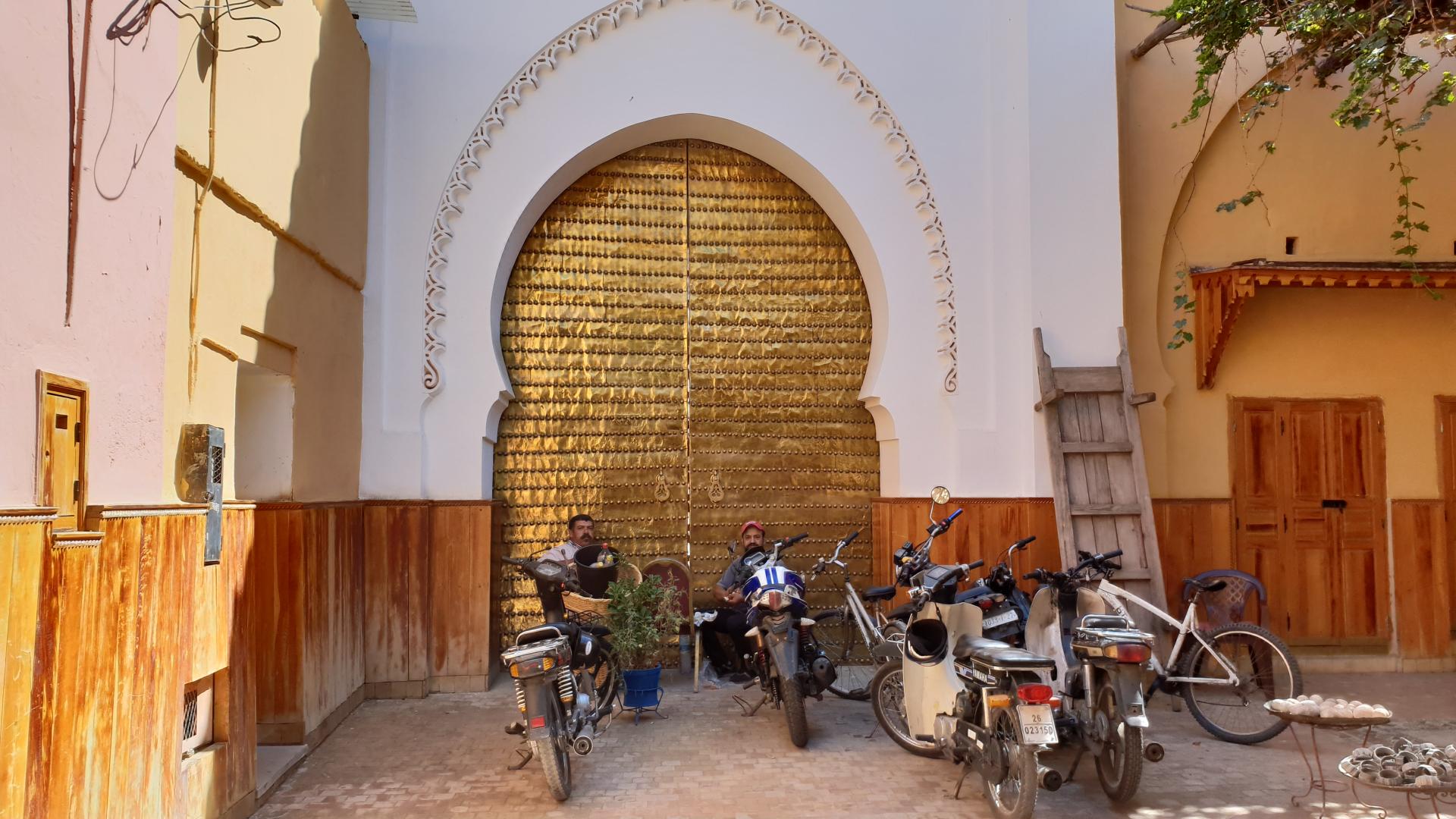 Dans les rues de Marrakech par Bruno ansoud 10